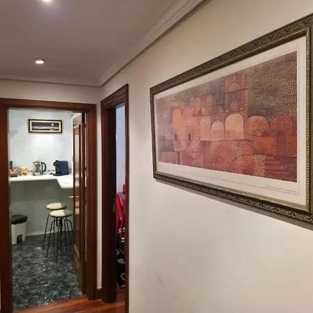 Apartment Big With 3 Parking Included *