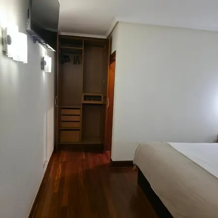 Big With 3 Parking Included Apartment